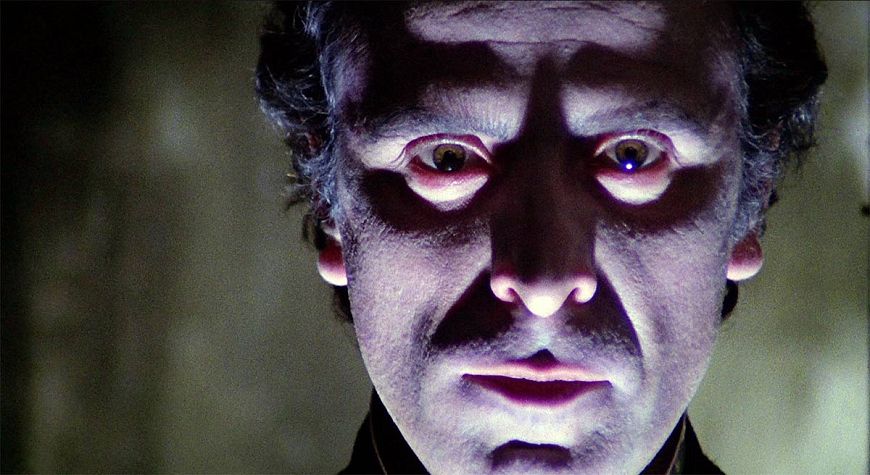 2. Город живых мертвецов / Paura nella città dei morti viventi (1980)