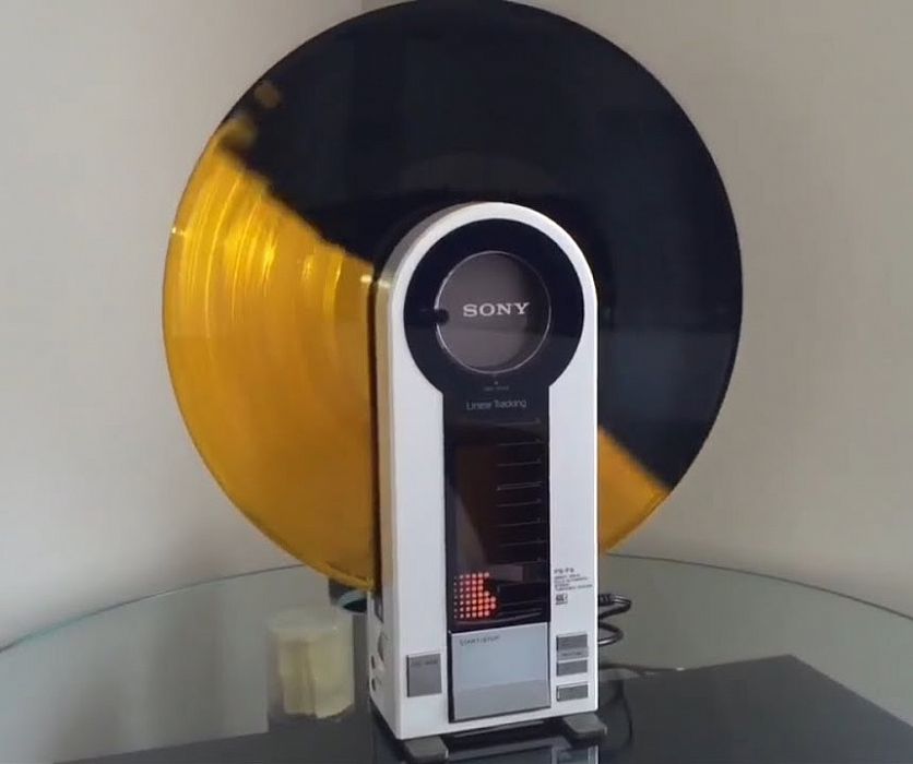 Топ 10 вертикальных проигрывателей винила