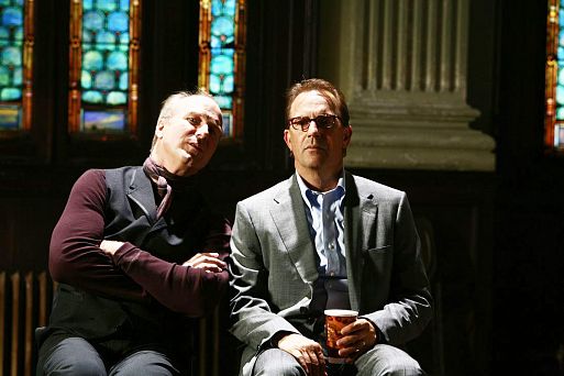 «Кто Вы, Мистер Брукс?» / Mr. Brooks (2007)