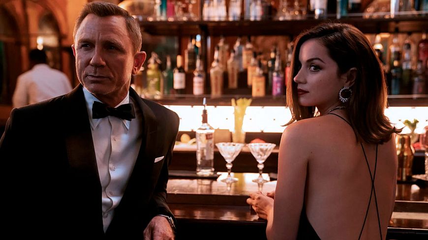 2. Не время умирать / No Time to Die (2021)