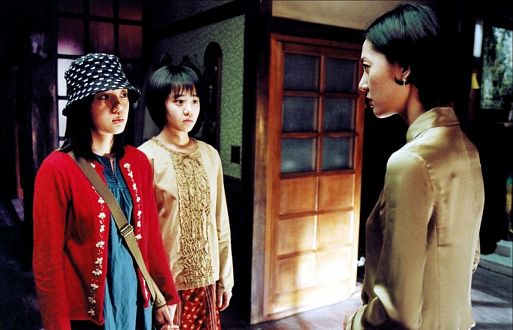 История двух сестер / Janghwa, Hongryeon (2003)