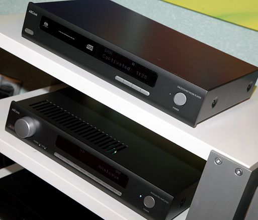 Интегральный усилитель Arcam SA10