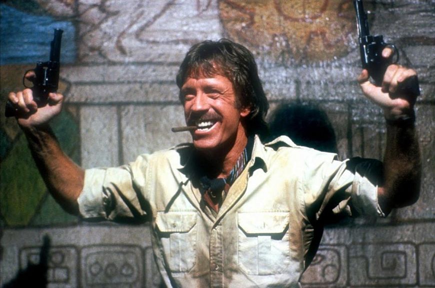 7. Идущий в огне / Firewalker (1986)