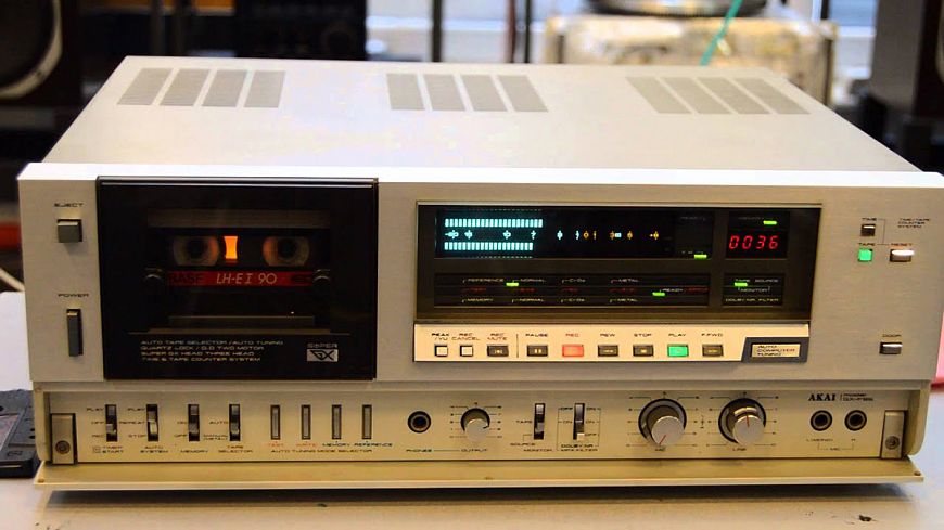 Кассетный магнитофон Akai GX-F95