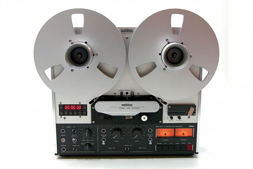 7. Ряд компаний возобновил официальное производство восстановленных катушечных моделей прошлого