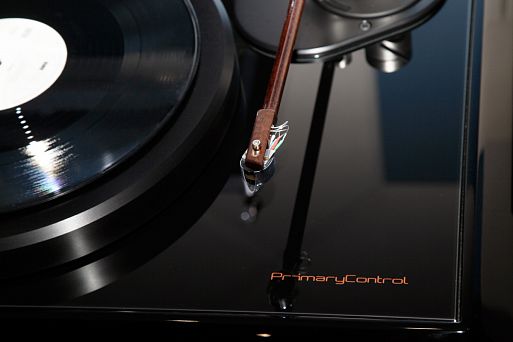 Проигрыватель виниловых пластинок Primare Control Kinea