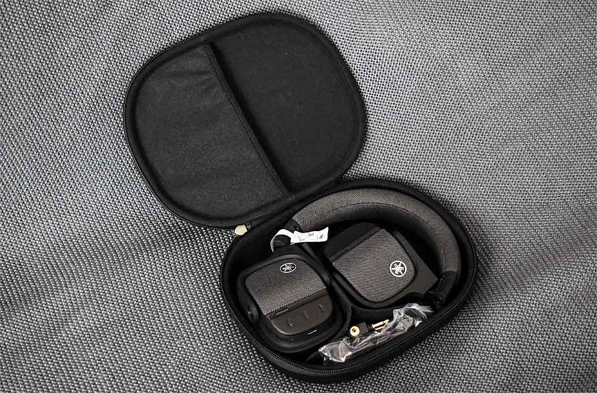 Накладные беспроводные наушники Yamaha YH-L700A