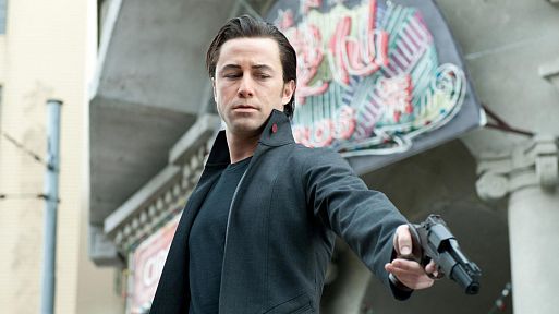 7. «Петля времени» / Looper (2012)