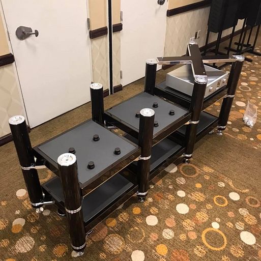 Critical Mass OLYMPUS V12 Luxury