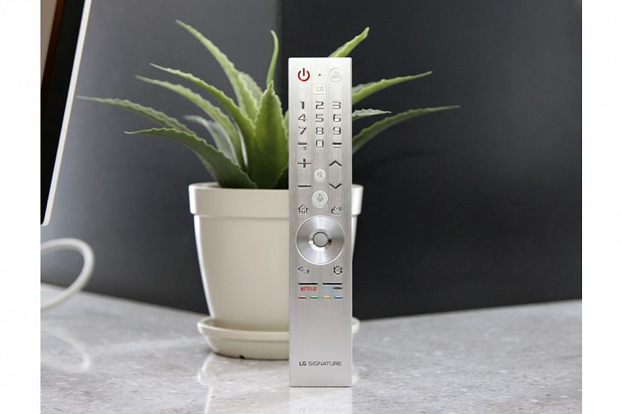 OLED-телевизор LG SIGNATURE OLED88ZX9LA