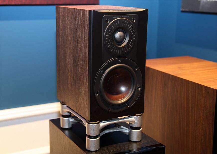 Полочные акустические системы DALI Opticon 1 mk2