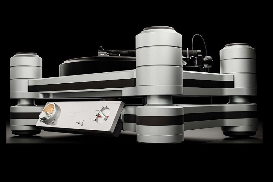 2. Nagra Reference Anniversary Turntable