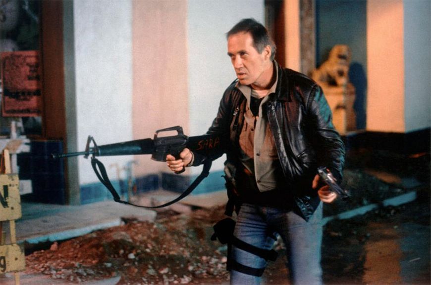 Вооруженный отпор / Armed Response (1986)