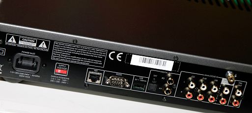 Интегральный усилитель Arcam SA10