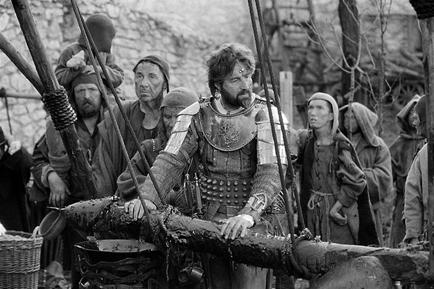 Трудно быть Богом (2013)