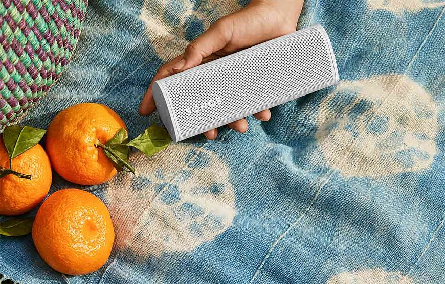 Портативная колонка Sonos Roam уже в России
