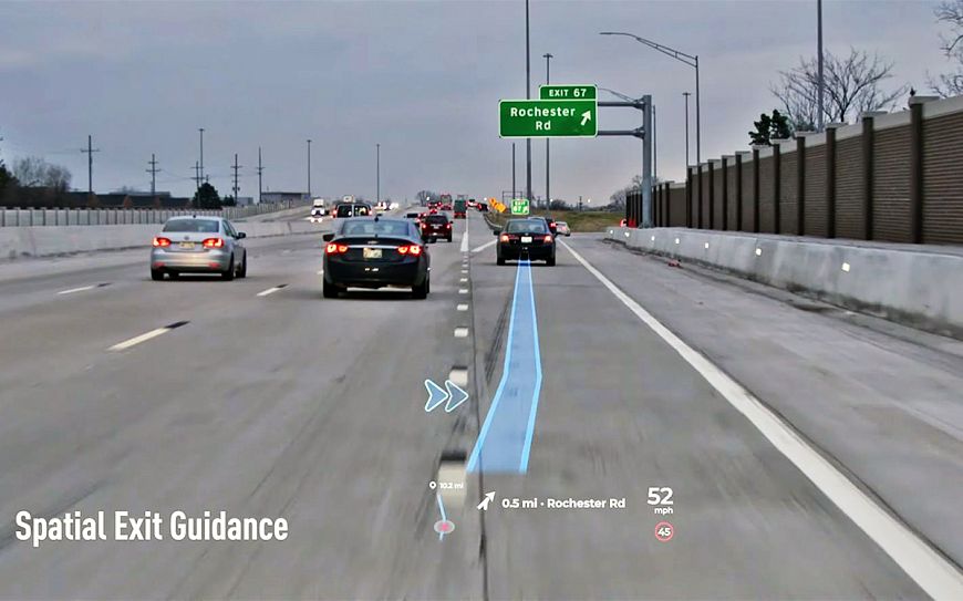 Голография на лобовом стекле автомобиля от Panasonic