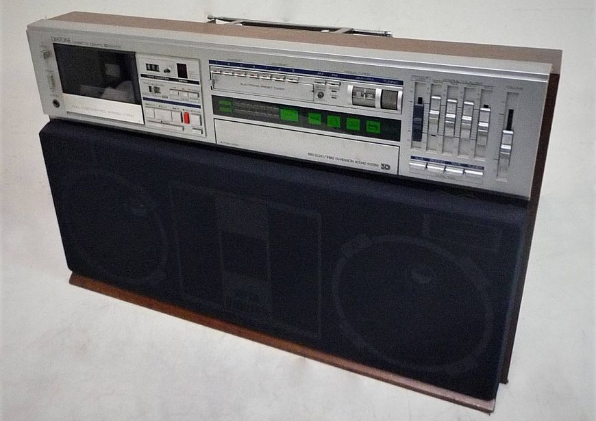 50 лучших винтажных кассетных магнитол