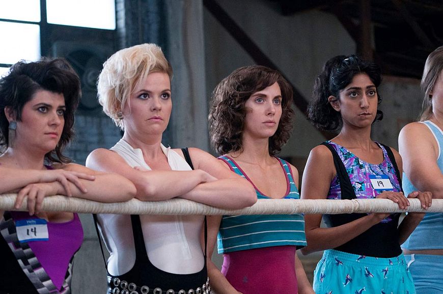 Топ-12 лучших сериалов Netflix