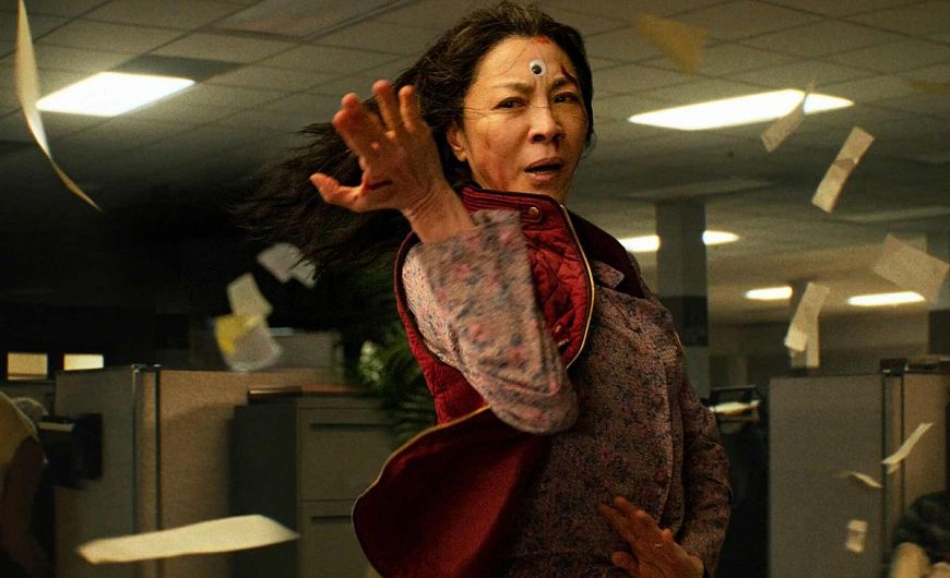 Все везде и сразу / Everything Everywhere All at Once (2022)