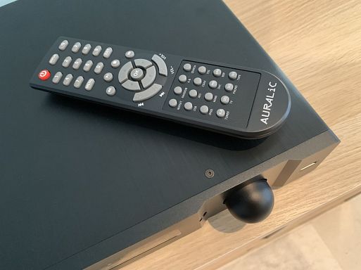 Интегральный усилитель AURALiC POLARIS 