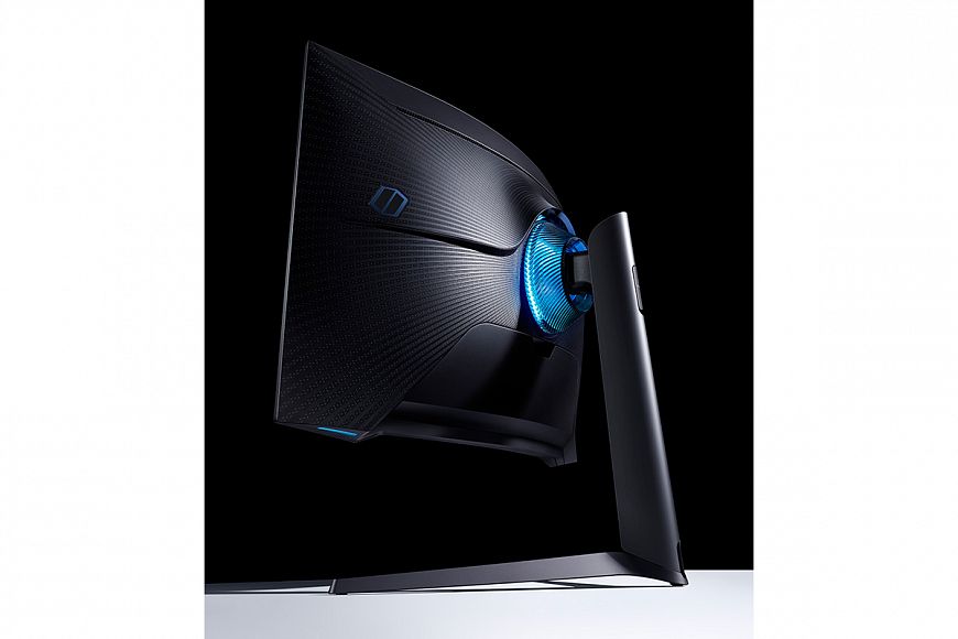 Игровой QLED-монитор Samsung Odyssey G7