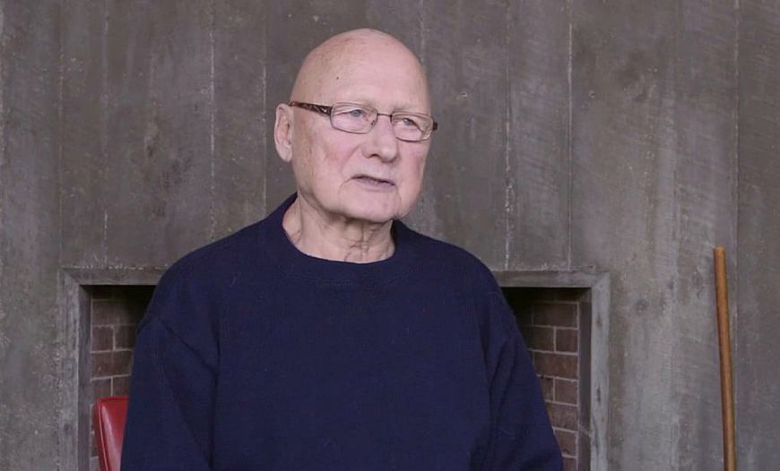 Джеймс Толкан (James Tolkan), заместитель директора школы