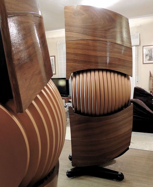 Sculpture Audio Chrysalis Magna