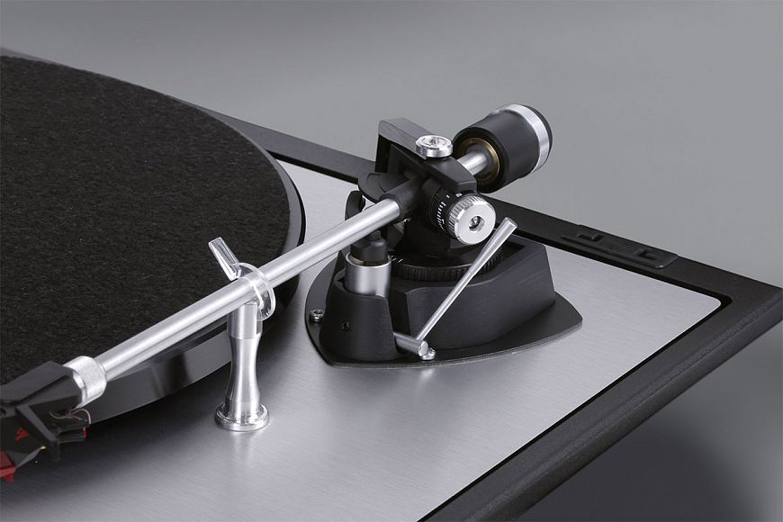 Проигрыватель виниловых дисков DUAL CS 800