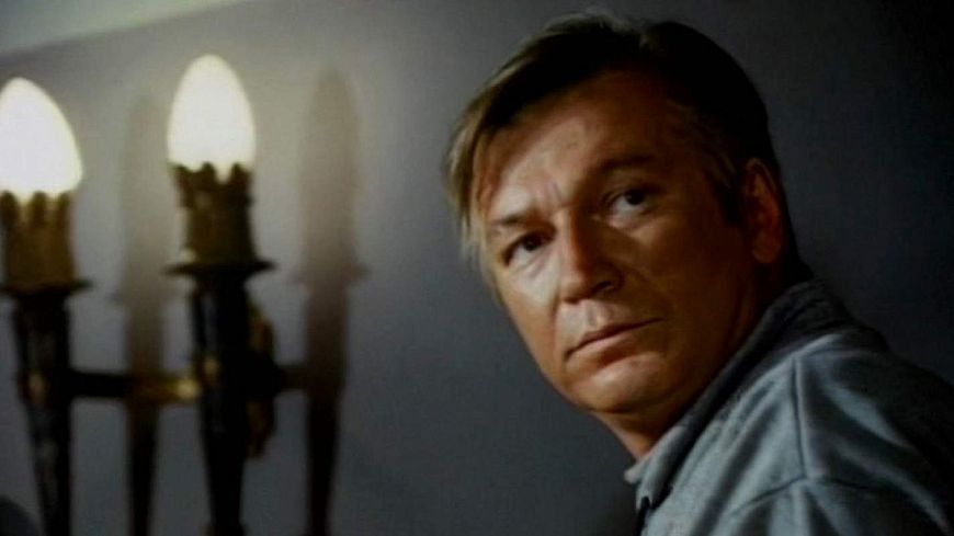 3. Тридцатого уничтожить! (1992)