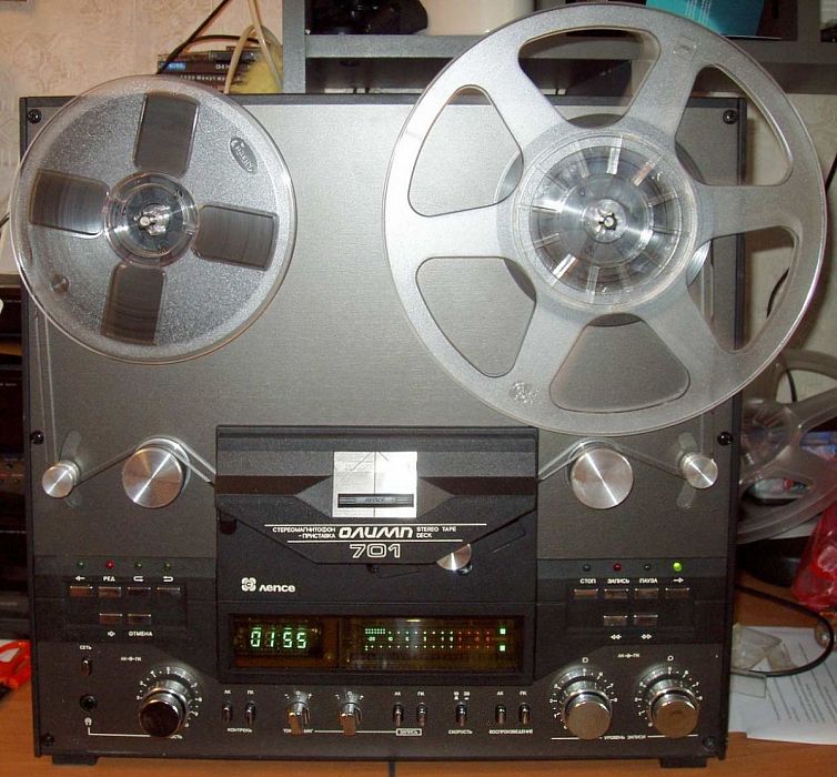 7 постсоветских катушечных магнитофонов