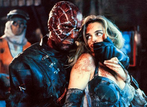 Операция «Мутанты» / Acción mutante (1993)