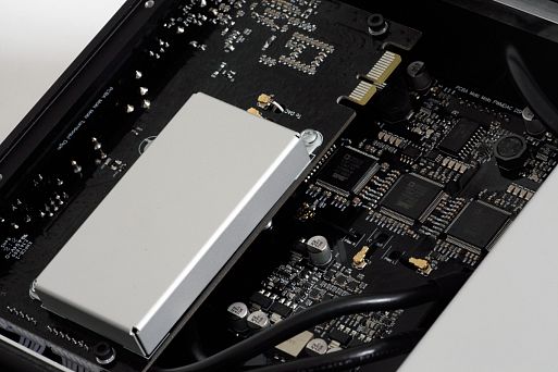 Внешний ЦАП с предварительным усилителем и усилителем для наушников Mola-Mola Tambaqui