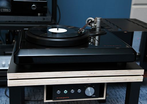 Проигрыватель виниловых пластинок Primare Control Kinea