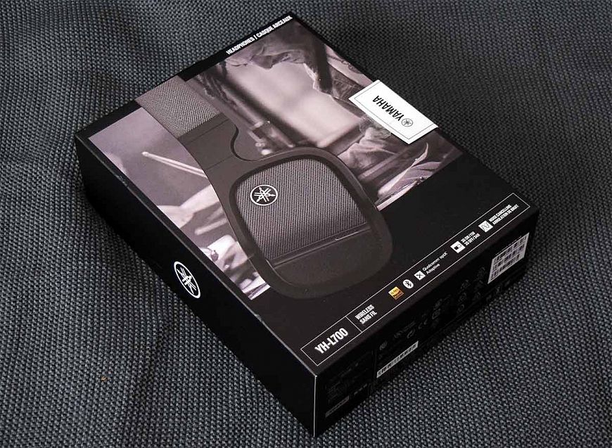 Накладные беспроводные наушники Yamaha YH-L700A