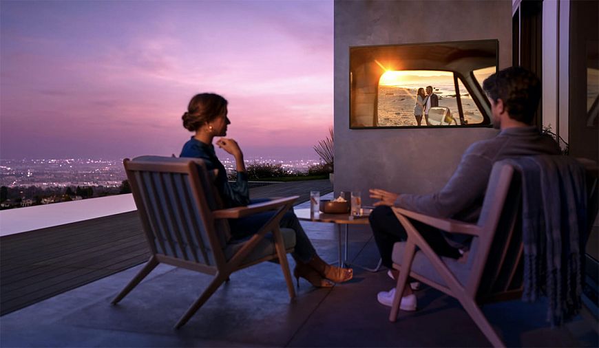 Всепогодные QLED-телевизоры и саундбары Samsung The Terrace