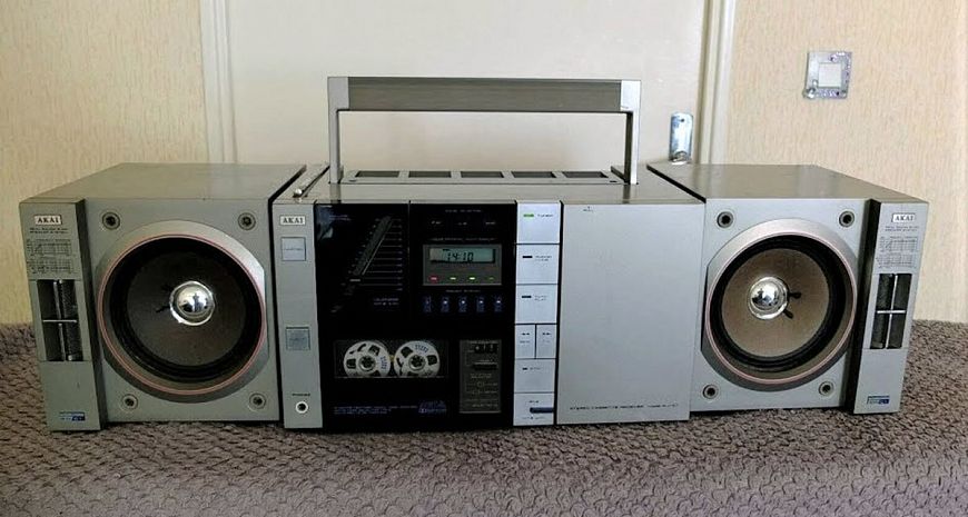 50 лучших винтажных кассетных магнитол