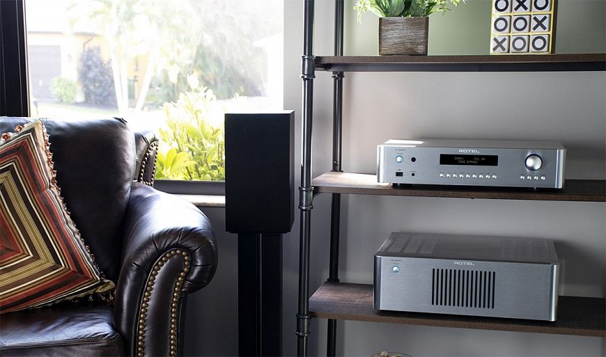 Rotel обновила предварительные усилители RC-1590 и RC-1572