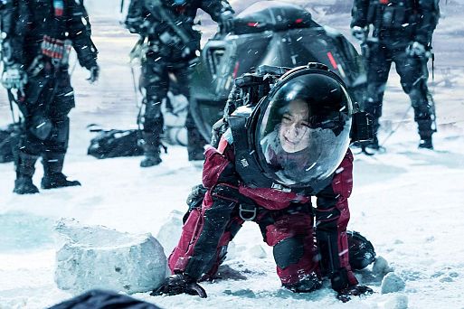«Блуждающая Земля» / The Wandering Earth (2019)