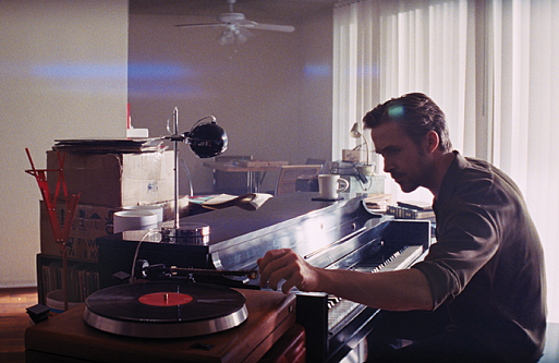10 проигрывателей винила, снявшихся в кино