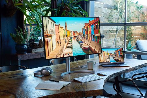 LCD-монитор LG 32UL950