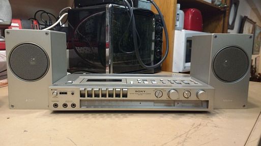 Top 10 Weird Boomboxes