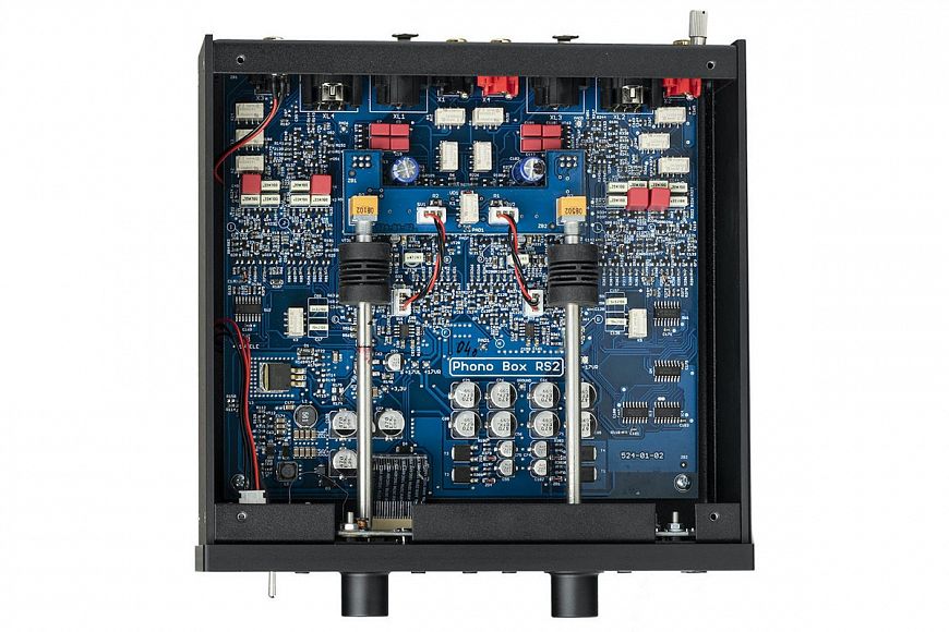 Pro-Ject Phono Box RS2 — второе поколение флагманского фонокорректора